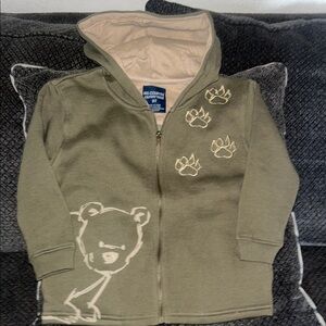 Big Country Outfitters Green Kids Hoodie with Bear Print new 3T